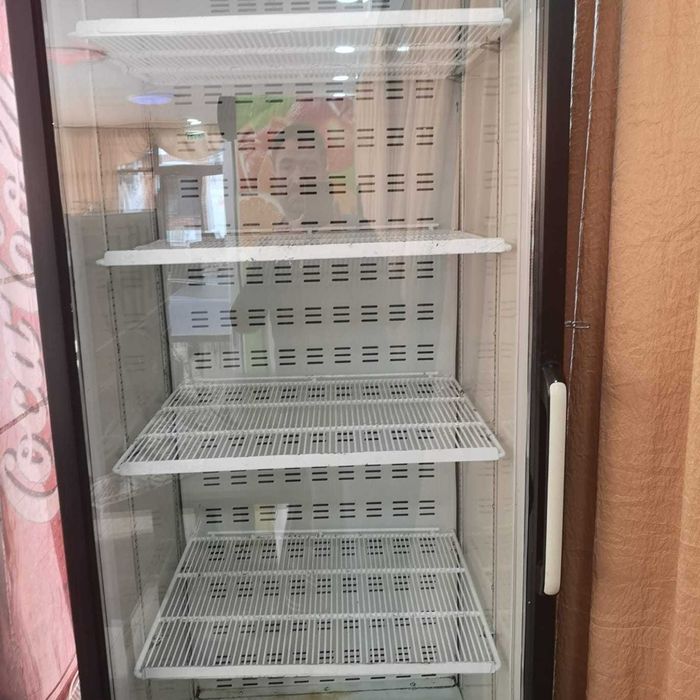 Vand vitrina tuborg,ciuc