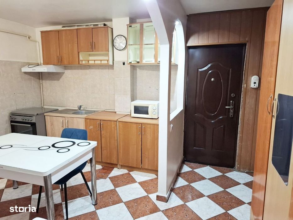 Unirii Nord | 2 Camere | Etaj 2 | Bloc după 1985