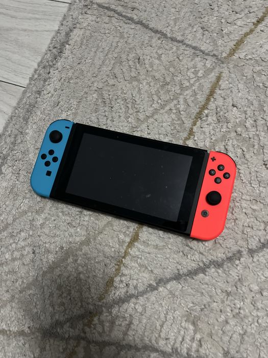 Consola NINTENDO Switch pret neg