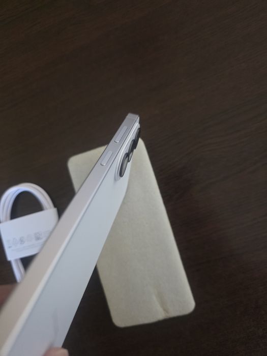 Vand sau Schimb Samsung S 26 Plus White 256 Gb ca nou