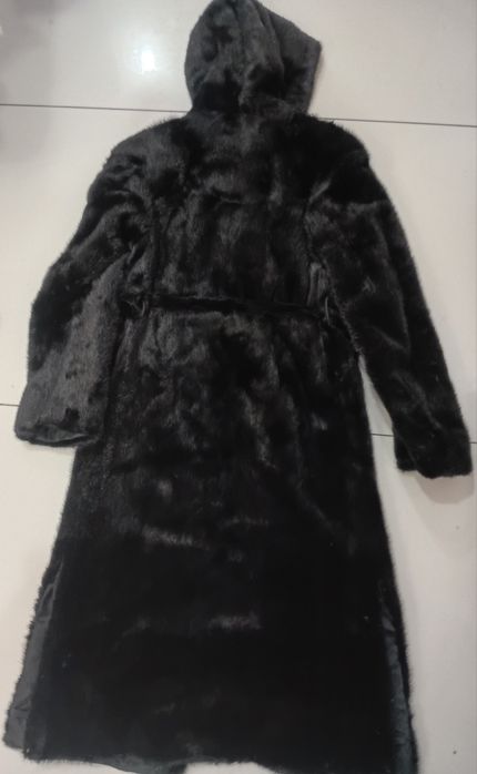 Продам норковую шубу