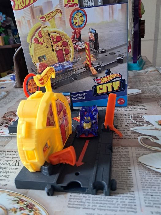 Писти Hot wheels
