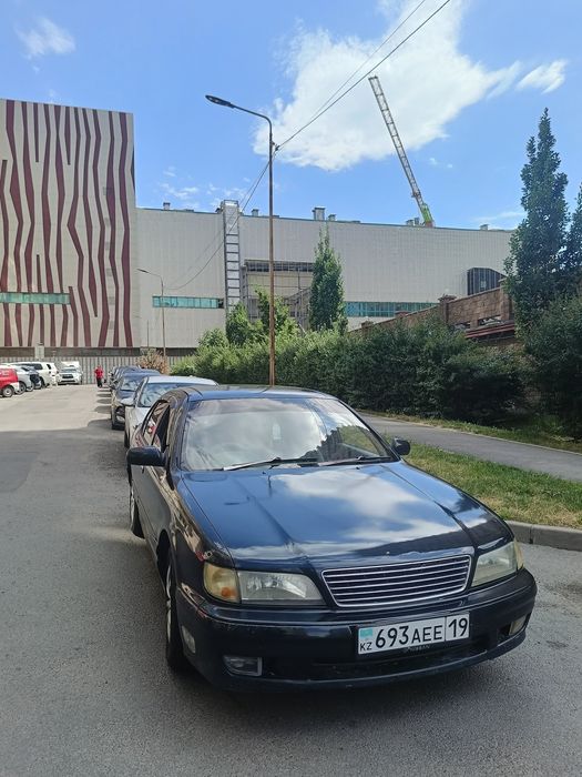 Продам ниссан сефиро