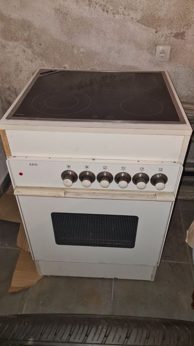 Печка марка AEG за вграждане