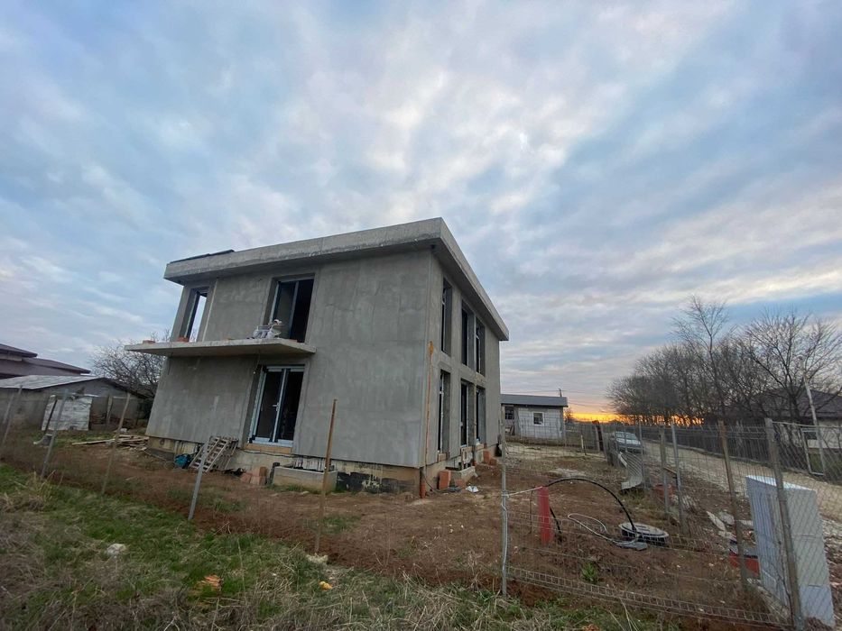 Casa P+1E, stil mediteranean, la gri - Snagov, Ghermanesti