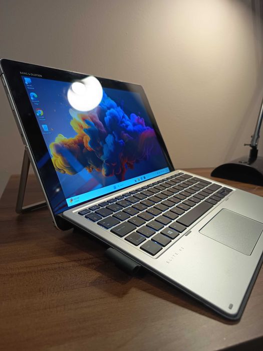 HP Elite X2 1012 G1 лаптоп