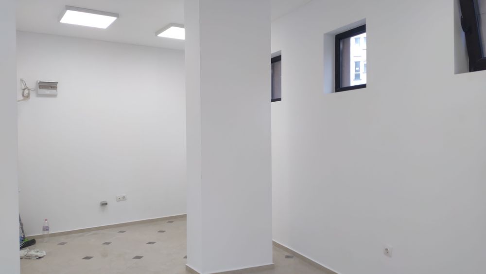 Дава се под наем Магазин в Варна, Център - 43 кв.м за 383.52 € - Снимка #8