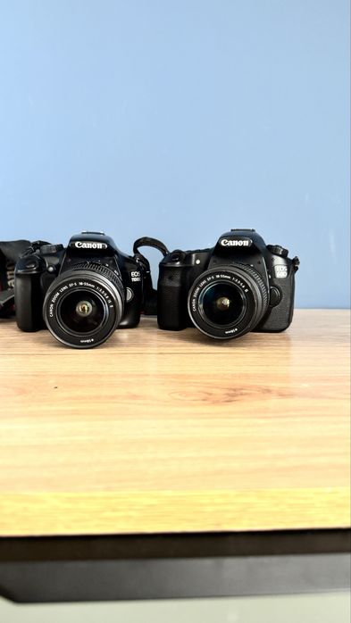 Камера Canon.