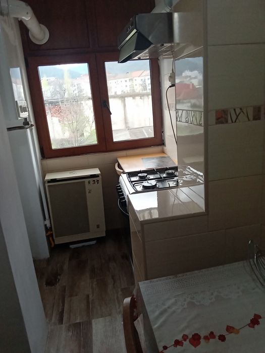 Garsoniera de închiriat