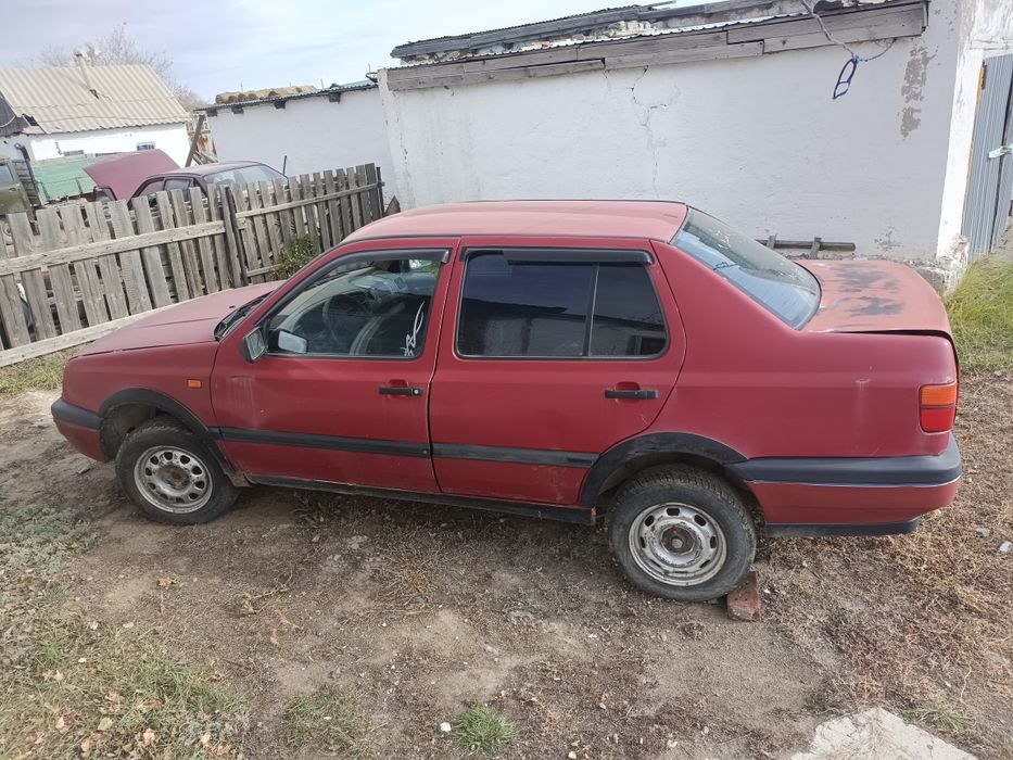 Volkswagen Vento.