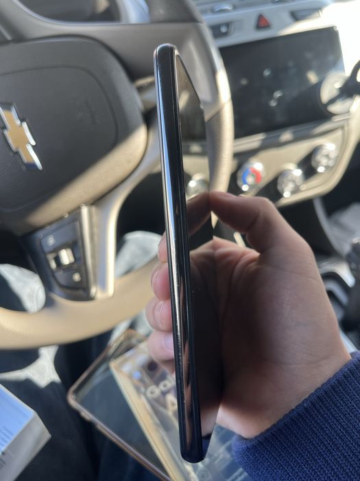 А52 черный 128 гб продаю