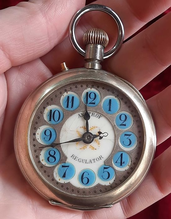 Швейцарски джобен часовник