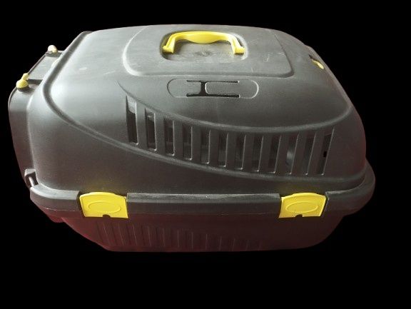 Контейнер для перевозки кошек и собак .