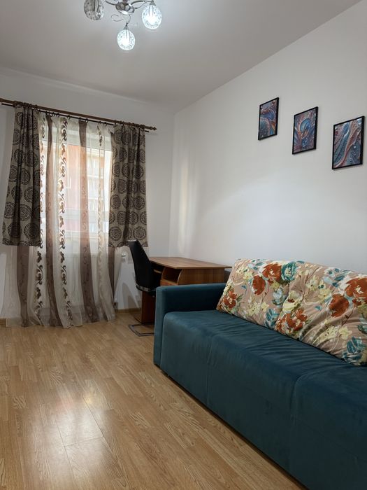 Apartament de 3 camere de inchiriat in cart Avantgarden