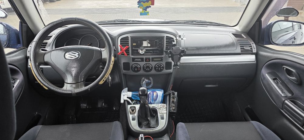 Vând Suzuki grand vitara