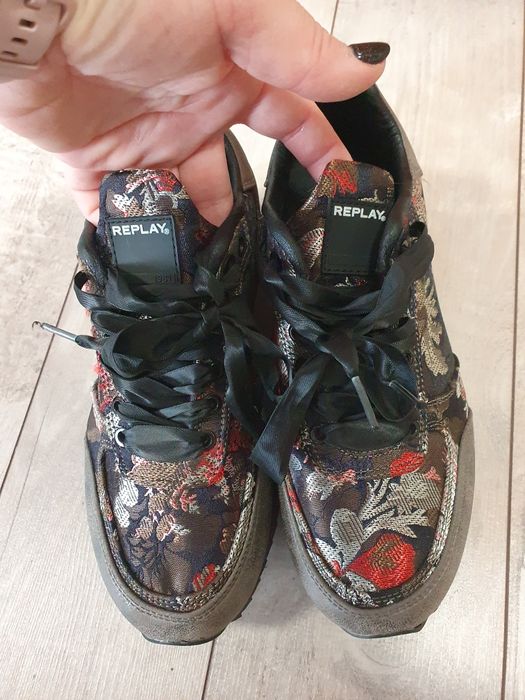 Replay 37 номер.