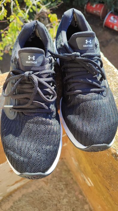 Маратонки номер 43