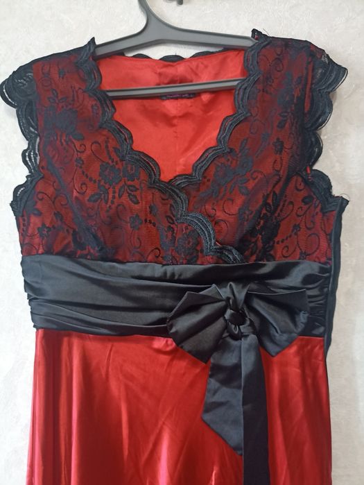 Нарядное-праздничное платье