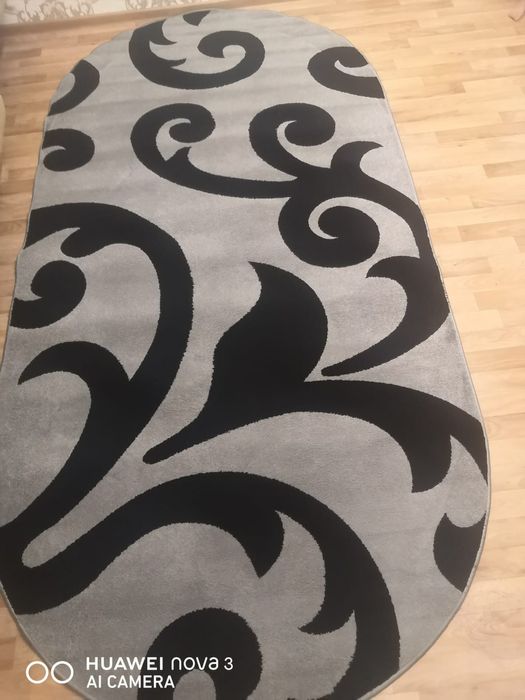 Продам ковёр в отличном состоянии