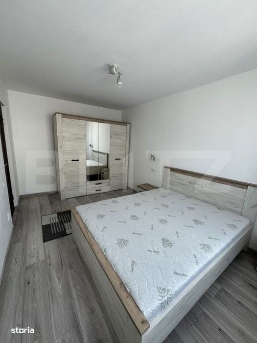 Apartament 2 camere, decomandat, loc de parcare