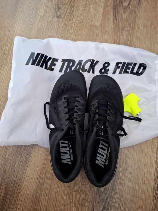 Шпайкове Nike размер 39