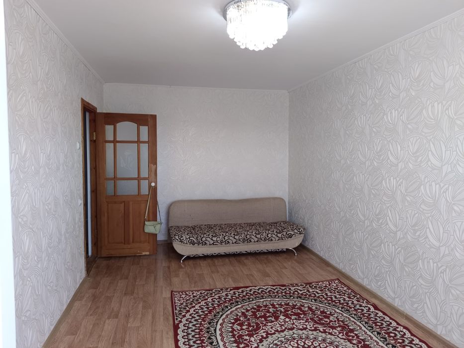 Сдам  2 ком квартиру