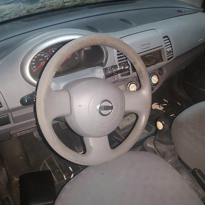 Нисан Микра 1.2 I    2004 г