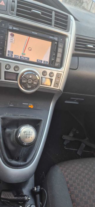 Toyota Verso 2010 D-4D 2.0 diesel на части