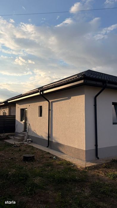 Casă individuală nouă | Aproape de București | Încălzire în pardoseală