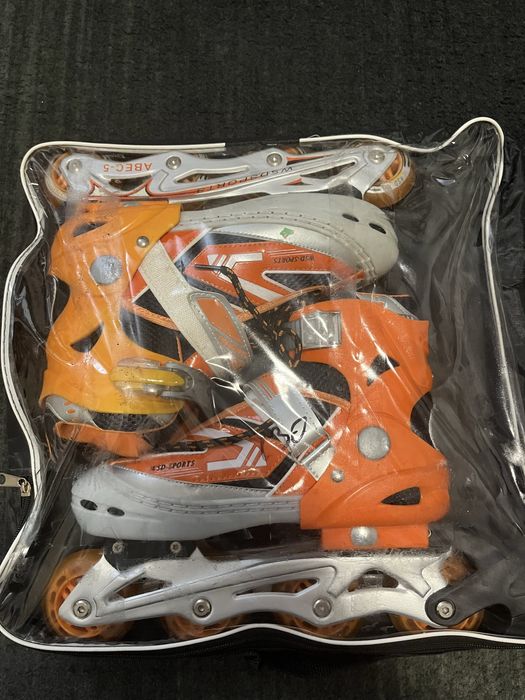 Role reglabile cu roti de silicon