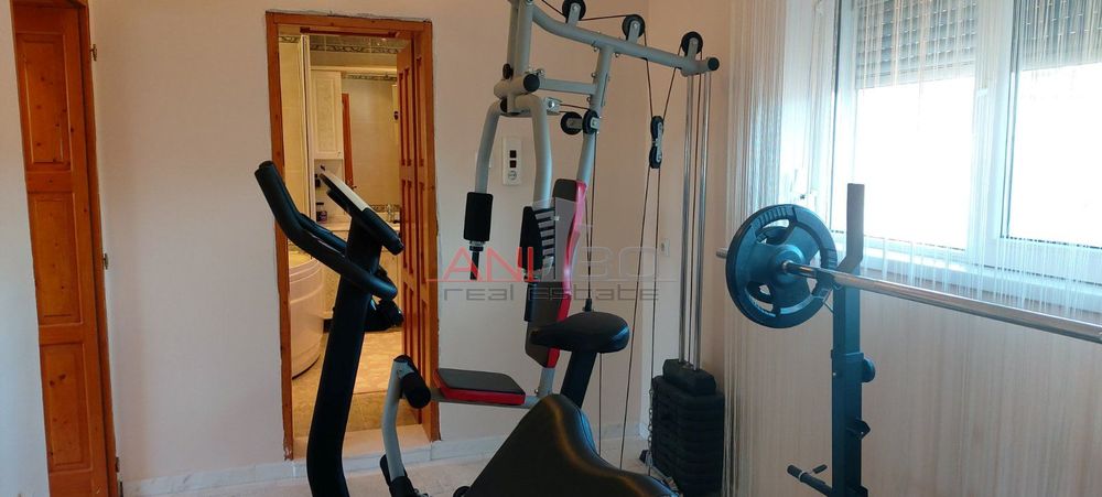 Мезонет в Варна-Червен площад площ 167 цена 360000