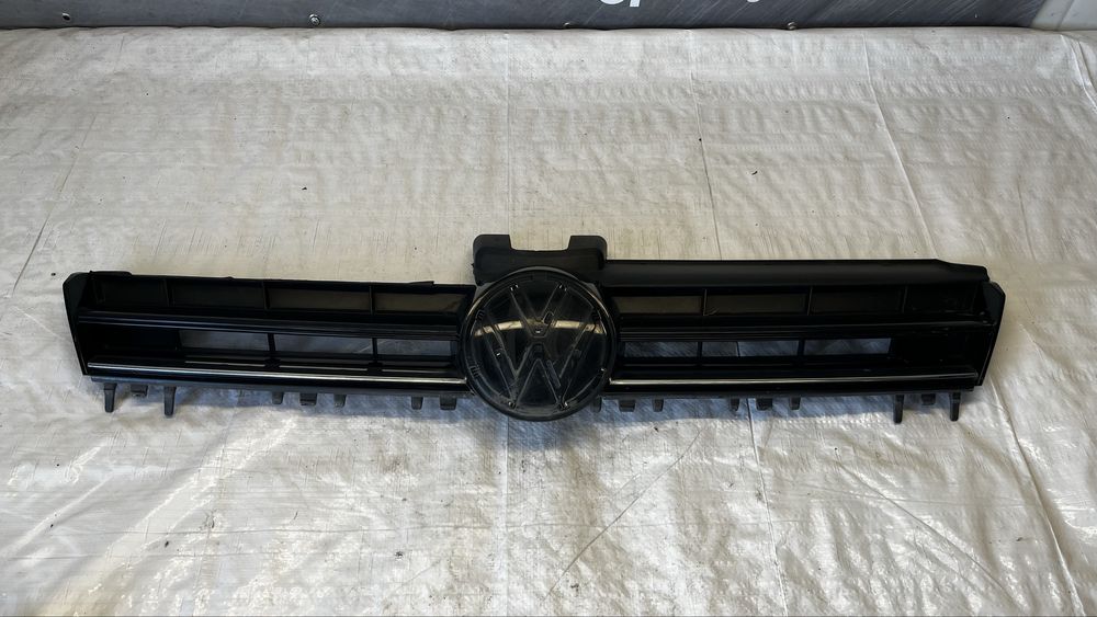 2 броя Решетка VW Golf 7 face