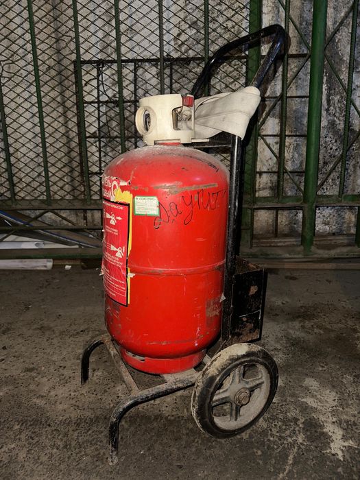 Продам Огнетушитель Порошковый