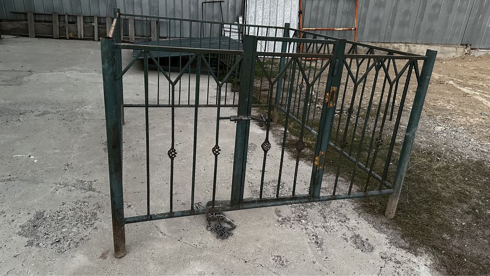 Удобный, разборный вольер для собак.