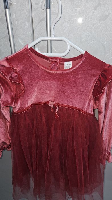 Детски празнични червени роклички