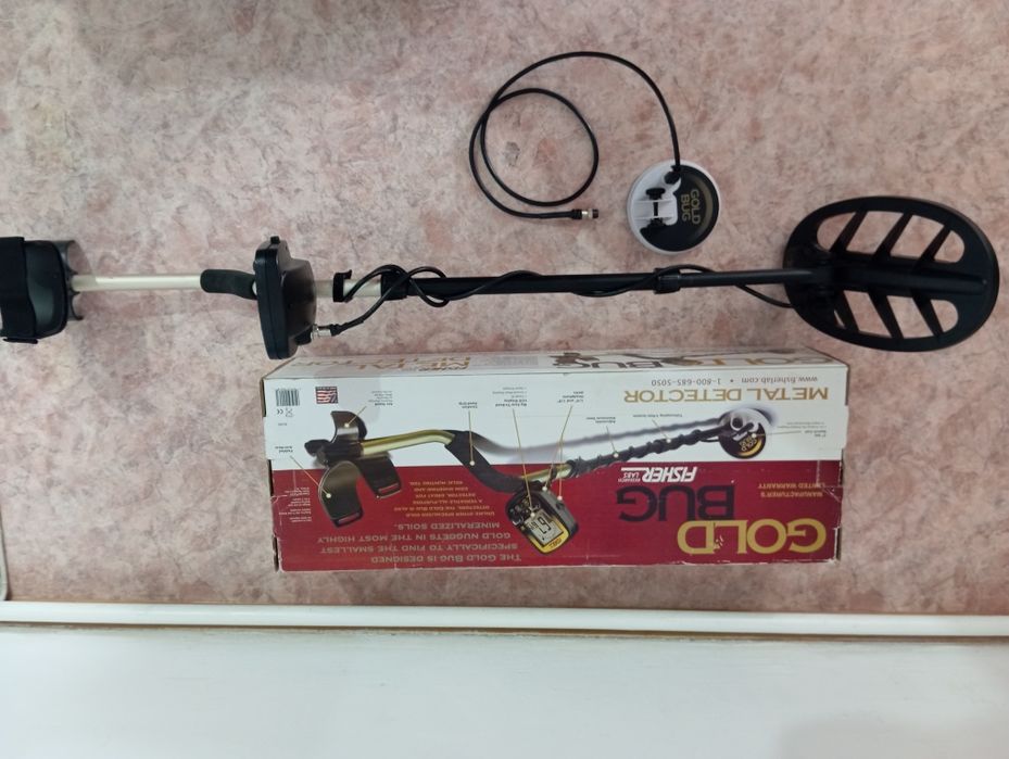 Металлоискатель Gold Bug. На ватсап напишите.