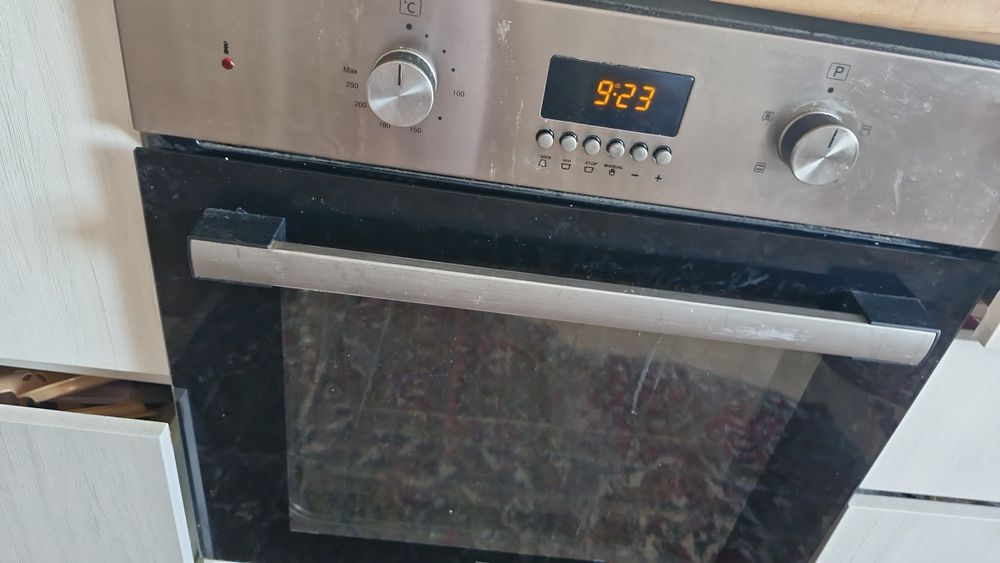 Продаётся духовка