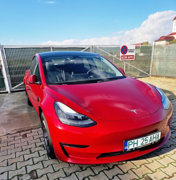 Tesla Model 3 4X4 TVA deductibil