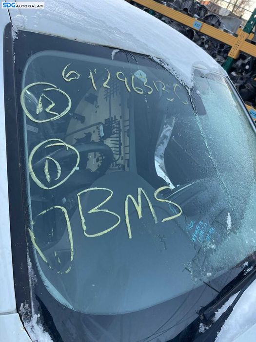 Parbriz Geam Sticla cu Senzor Fara Incalzire BMW Seria 3 F30 F31 2011 - 2019 [C2335]