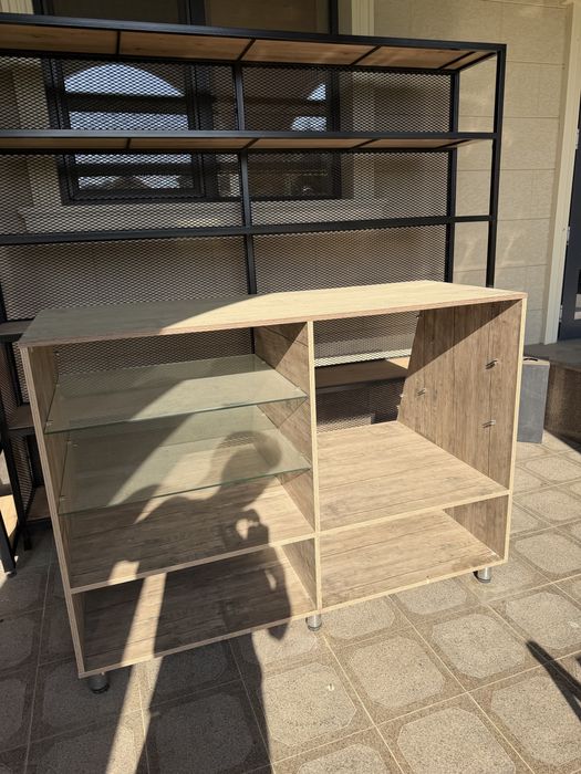 Полки для магазина в стиле loft