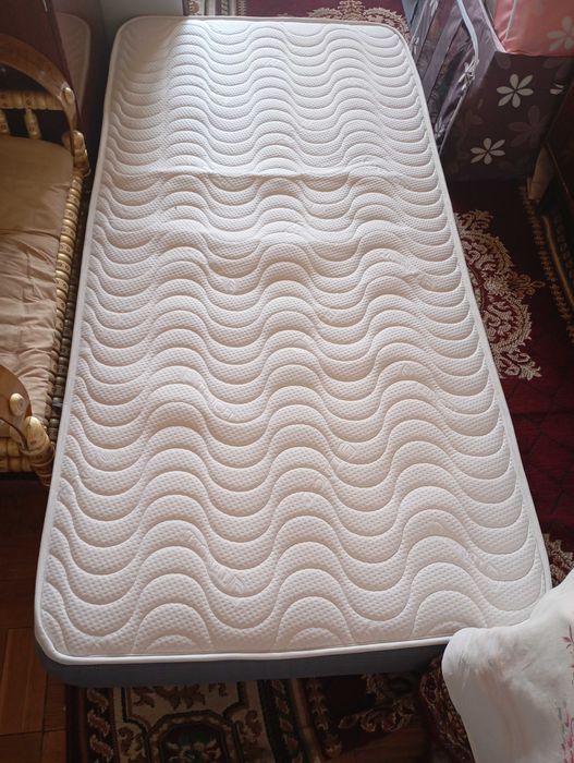 Продам матрас одноместный от sleep designs