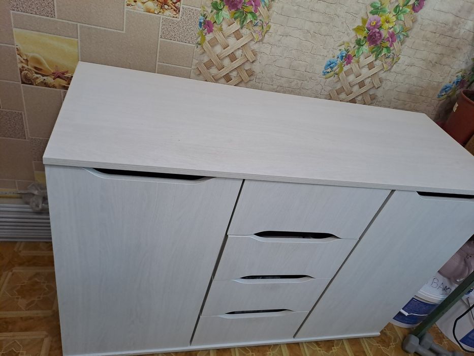 Продам комод классический