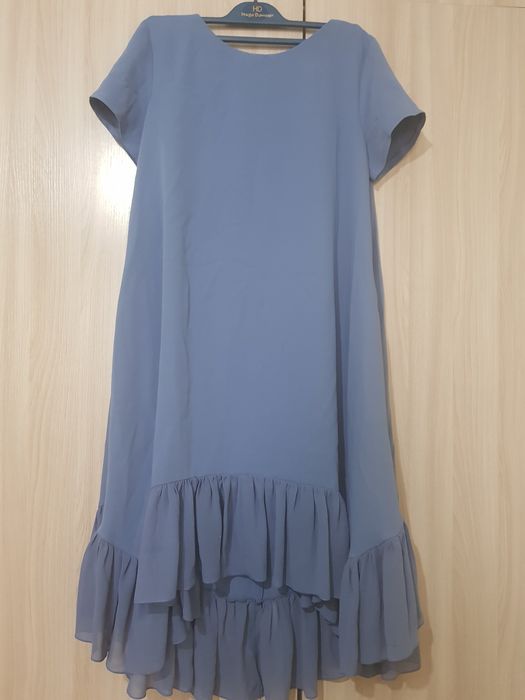 Женские платья на выход