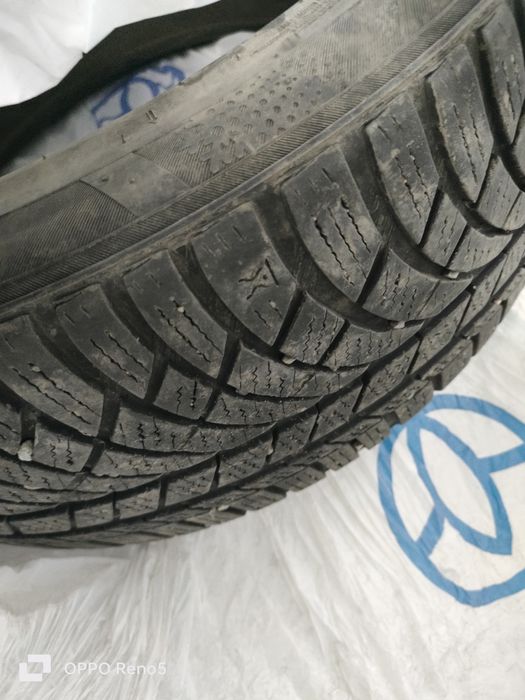 Шины  на 18 225/45/18