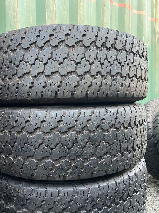 255/75/17 Goodyear Wrangler A/T