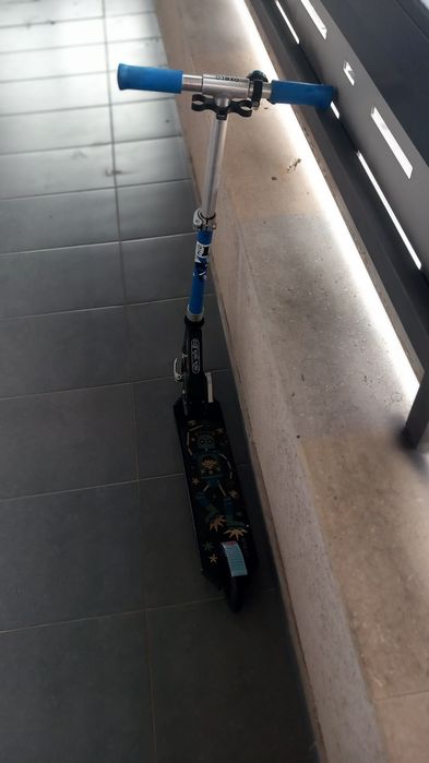 Trotineta copii 5-7 ani,pentru  băieți.