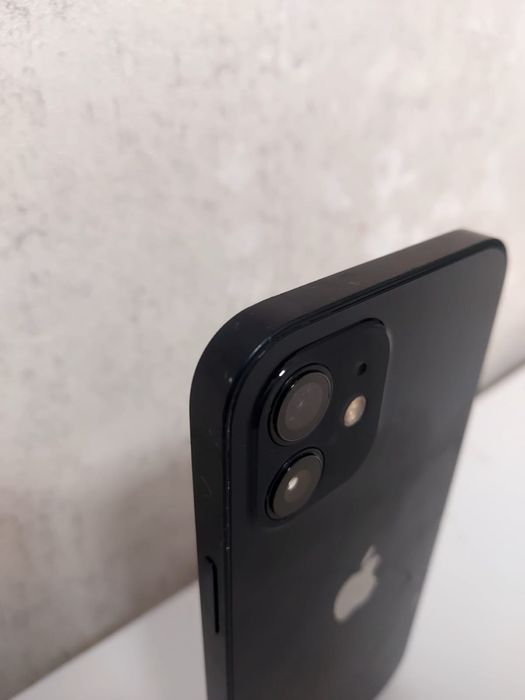 IPhone 12 почти идеал