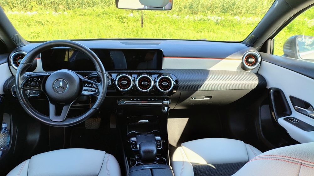 Vând Mercedes A Class