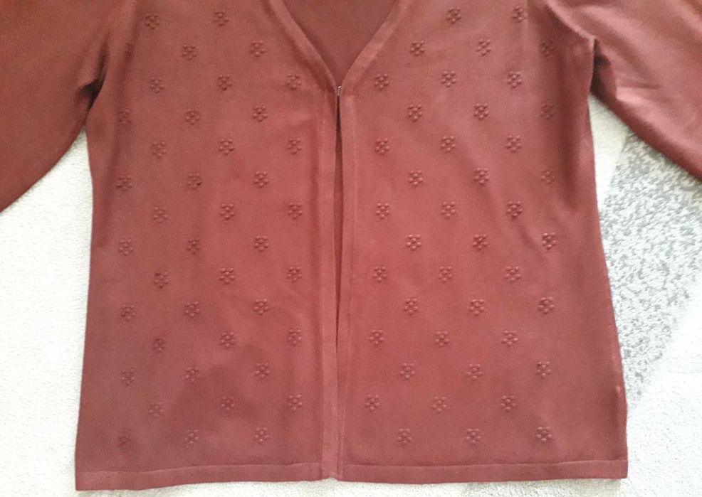 Нова вносна дамска жилетка XL