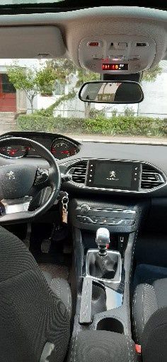 Vând  Peugeot  308 sw,2015